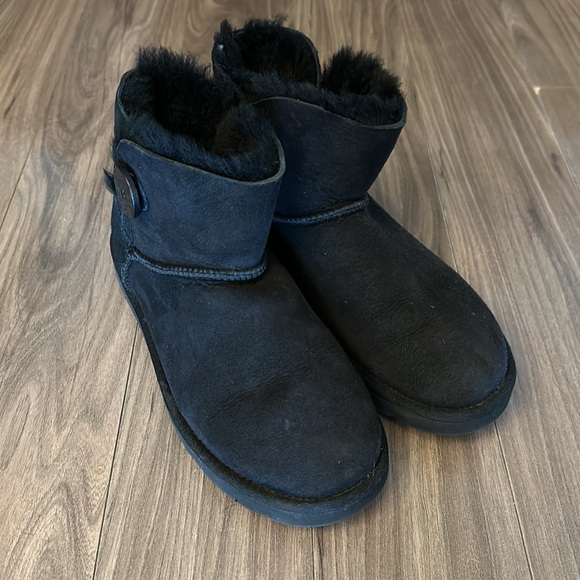 Ugg Mini Bailey Button Boots - Picture 2 of 5